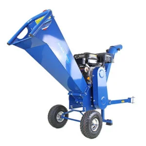 7hp E-start wood chipper with exit chute