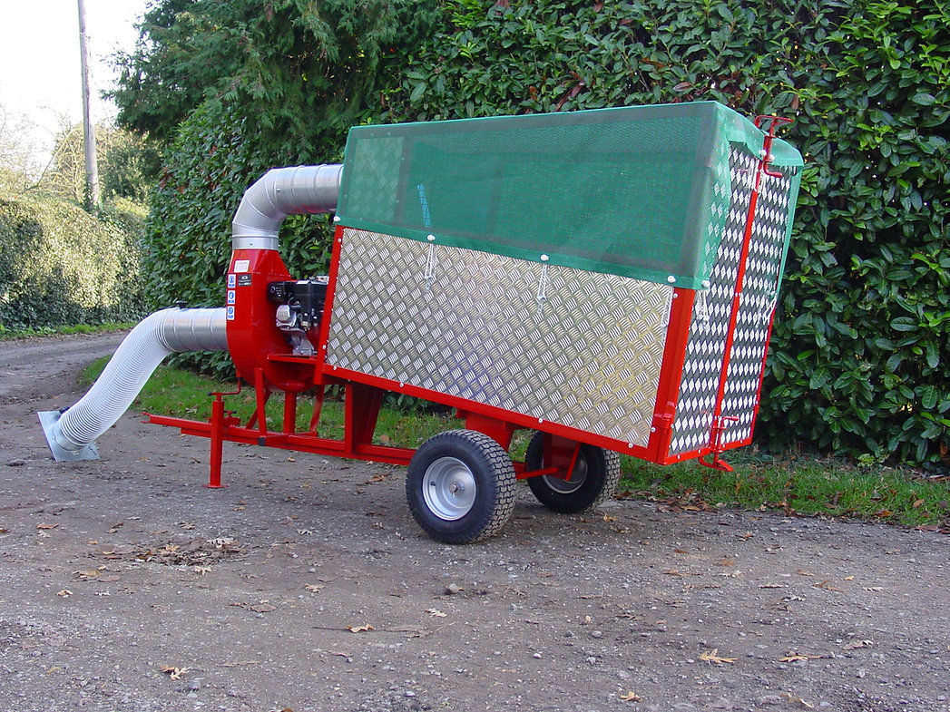 SCH Tipping Leaf Sucker Trailer - Image 5