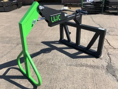 LWC Round/Square Bale Grab (Over Arm)