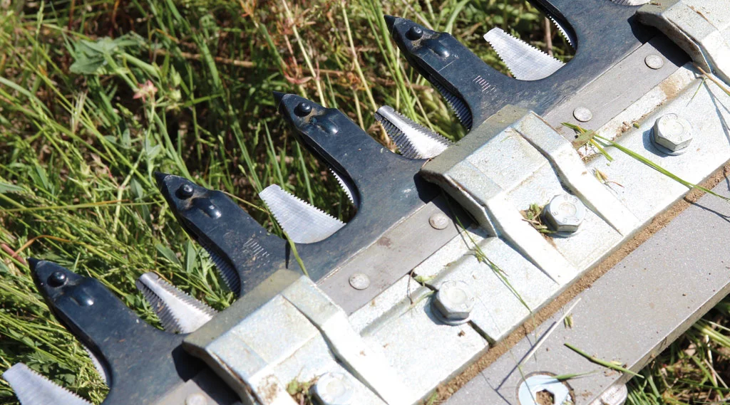 Enorossi BFT180H Double Bladed Sickle Bar Mower 1.8m - Self Sharpening - Ex Show - Image 4