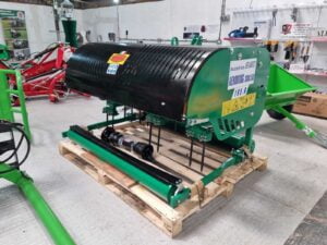 New Selvatici Aeroking 1.65m verti-drainer Aerator