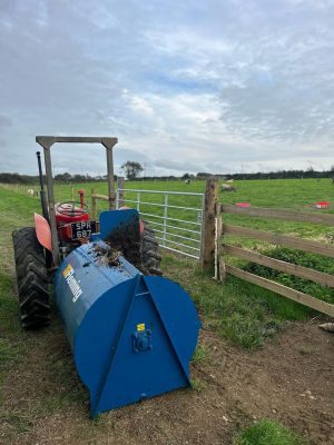 MiniMuck Compact Muck Spreader Fleming Agri - Image 2