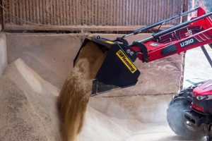 Front Loader Bucket Fleming Agri - Image 6