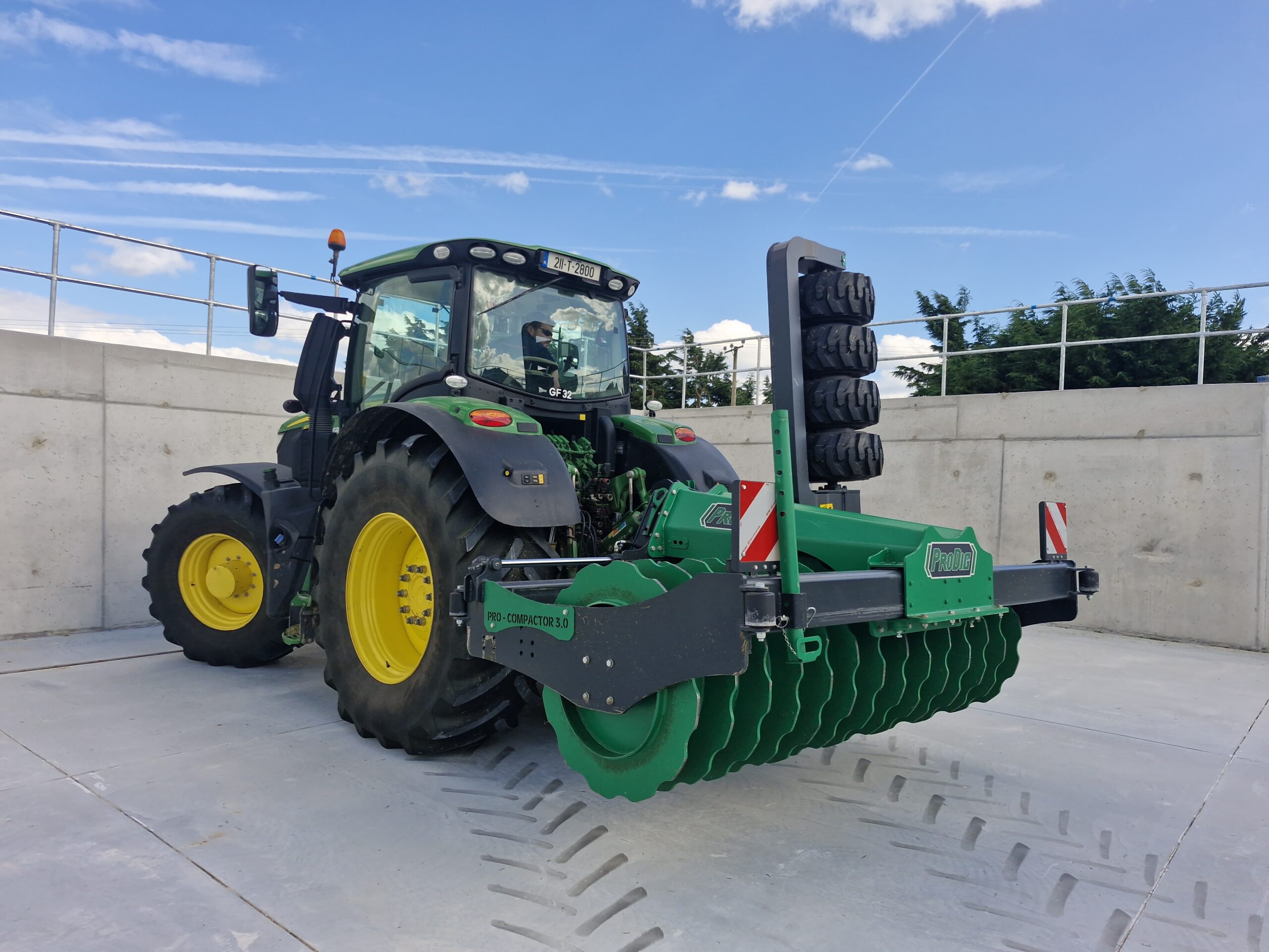 ProDig Silage Compactor
